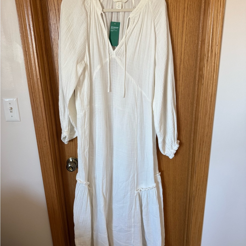 H&M White Maxi Dress